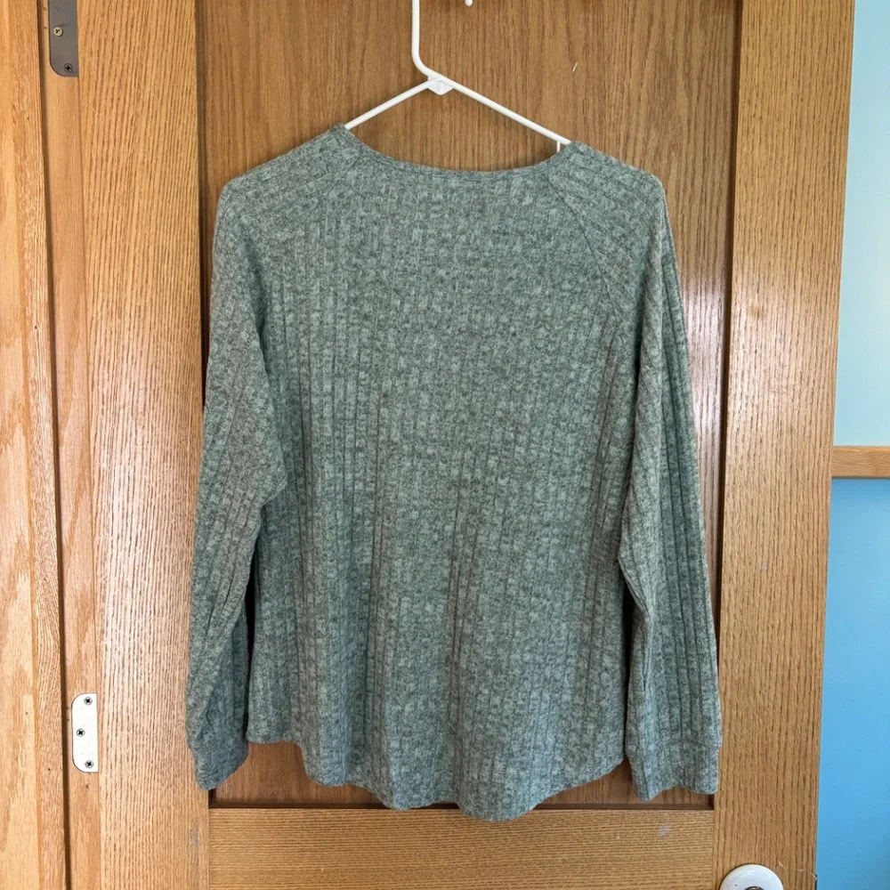 Wiholl Fuzzy Sage Green Pajama Loungewear Set Size Large - Picture 8 of 14